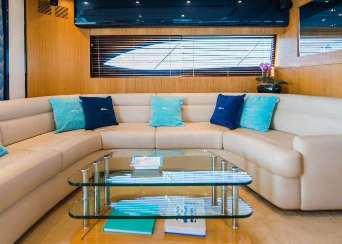yacht salon, private yacht Athens, Athens yachting