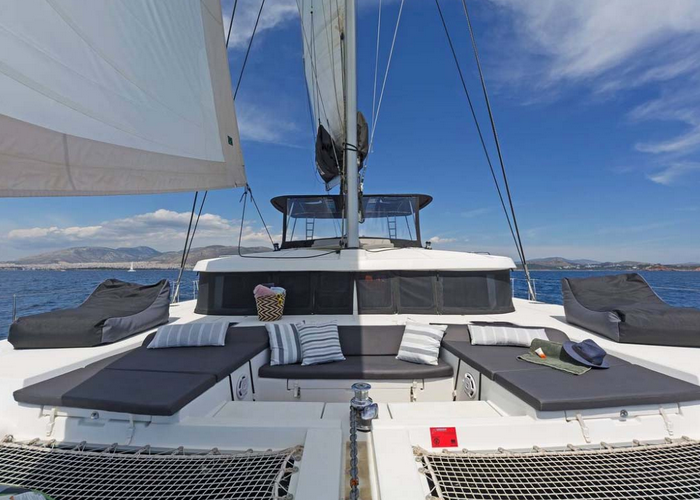 luxury sundeck, rent catamaran Mykonos, rent catamaran Cyclades