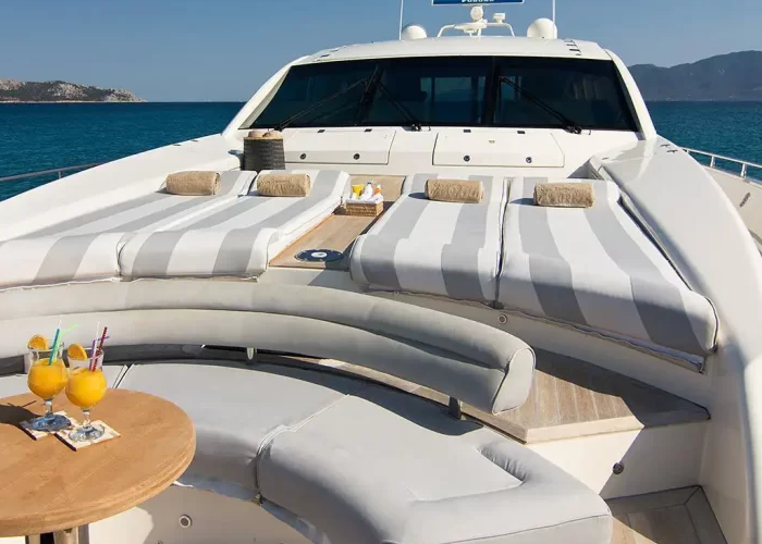 luxury yachts Athens Riviera, hire yacht Athens, day yacht charter